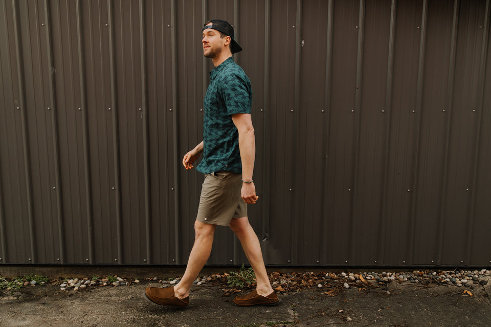 Spring 2024 Lookbook Photo - Toad & Co Fletch Short Sleeve Shirt in Jasper, Jetty Shorts and Hat