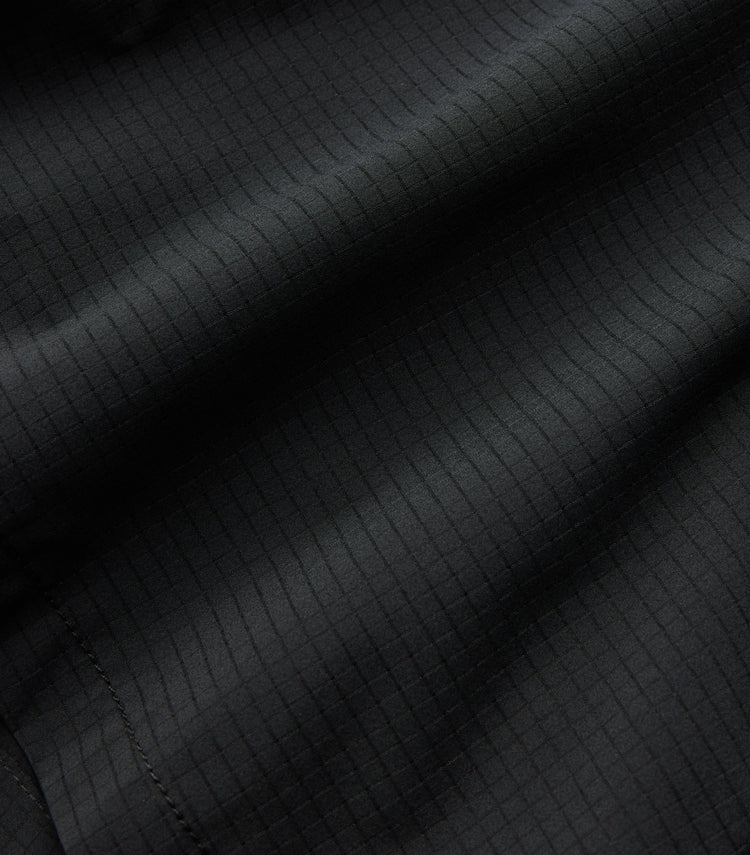 Black Bommer 7" Short